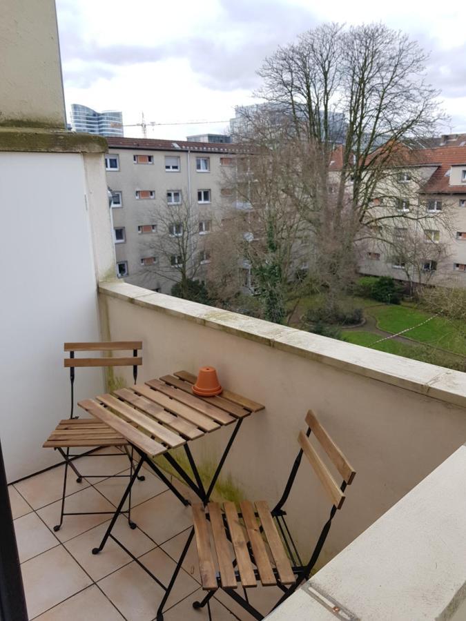 Perfect Apartment To Visit The Fair Or City Düsseldorf Exterior foto